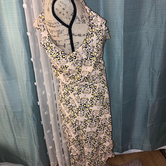 Hot Swag Dress - Picture 2 of 5